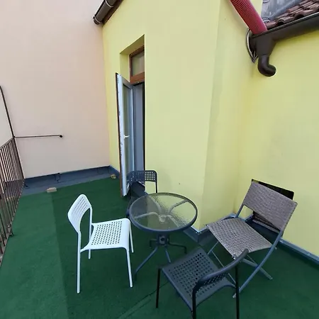 Utulny Podkrovni V Centru Trebice * Třebíč